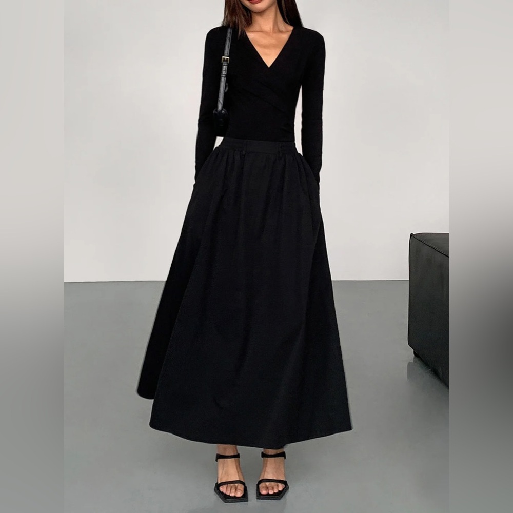 COMMENSE V-Neck Double Pockets Long Sleeve Long Dress - size small, medium - Picture 6 of 8